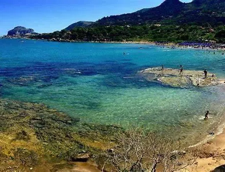 Casa Sciusca Дом отдыха