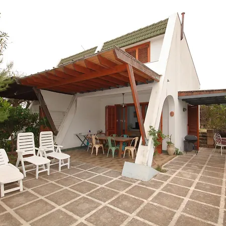 Casa Sciusca בית נופש צ'פאלו